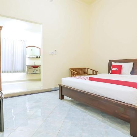 Oyo 1684 Marina Suite Apartment Bali Санур Екстер'єр фото