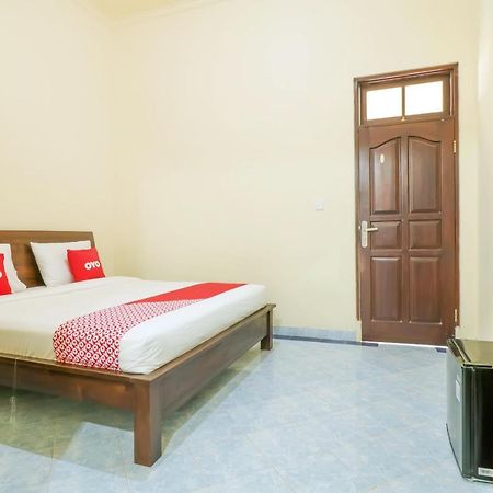 Oyo 1684 Marina Suite Apartment Bali Санур Екстер'єр фото