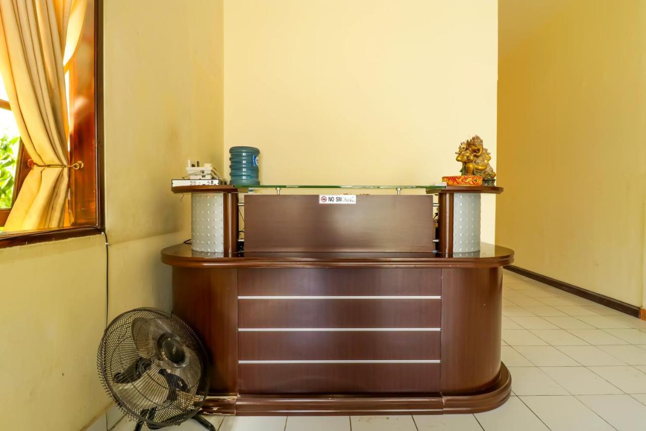 Oyo 1684 Marina Suite Apartment Bali Санур Екстер'єр фото