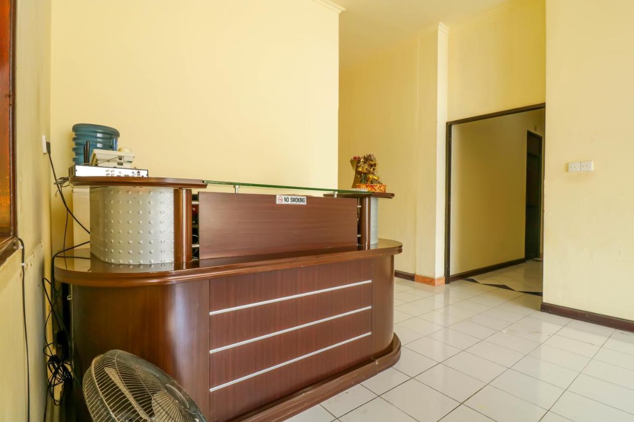 Oyo 1684 Marina Suite Apartment Bali Санур Екстер'єр фото