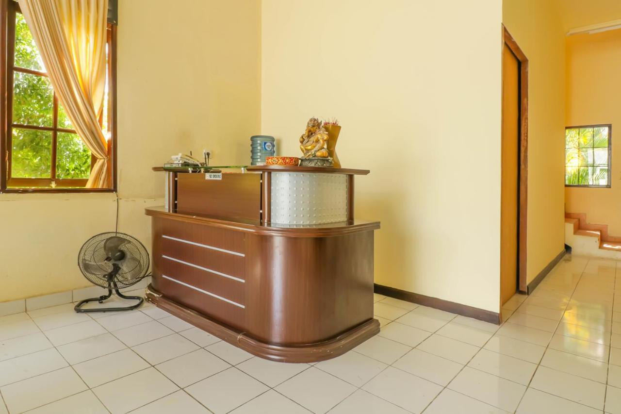 Oyo 1684 Marina Suite Apartment Bali Санур Екстер'єр фото