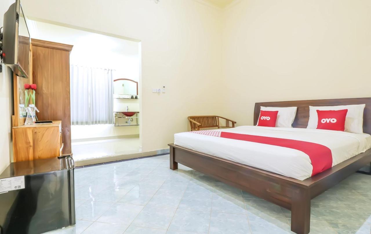 Oyo 1684 Marina Suite Apartment Bali Санур Екстер'єр фото