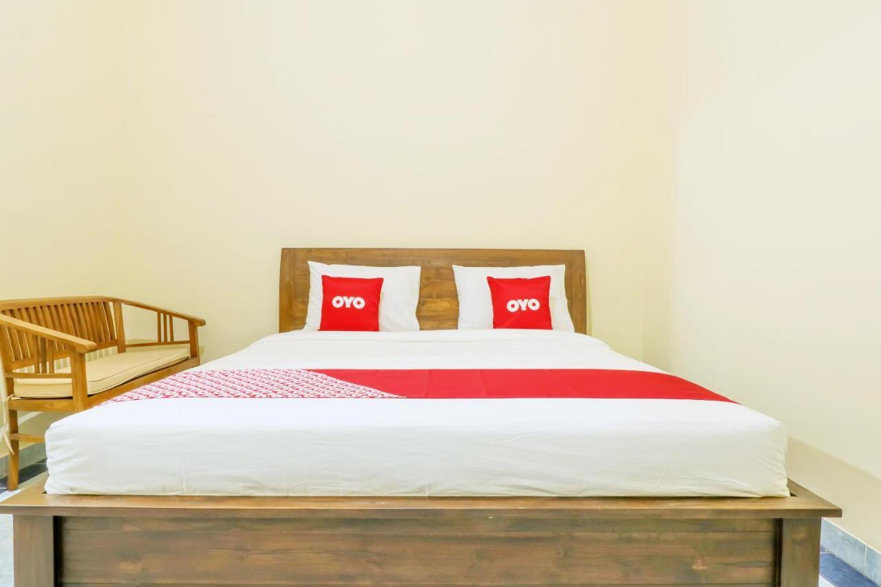 Oyo 1684 Marina Suite Apartment Bali Санур Екстер'єр фото