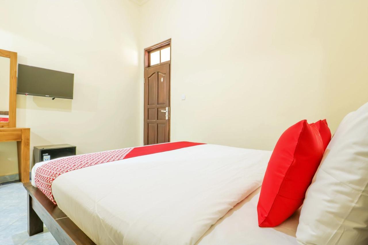 Oyo 1684 Marina Suite Apartment Bali Санур Екстер'єр фото