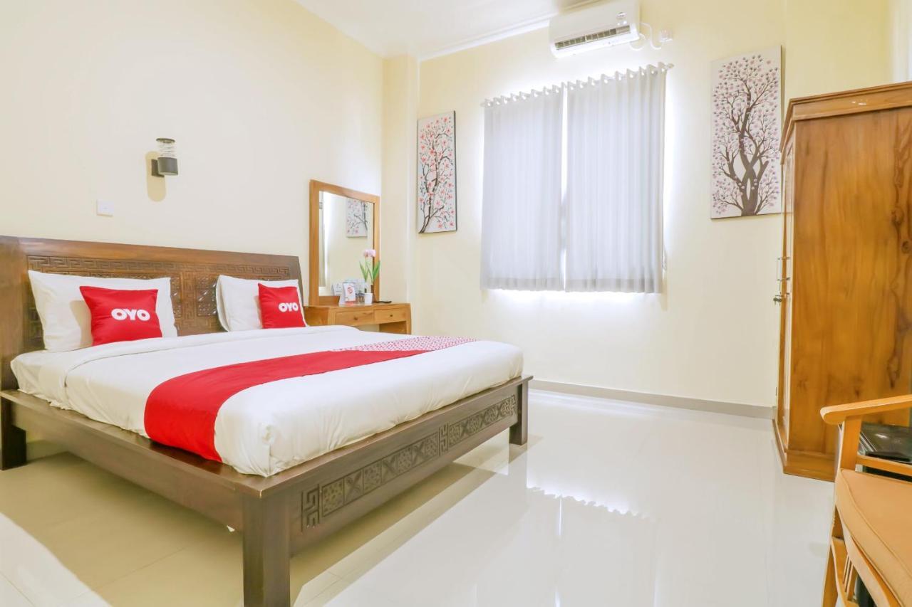 Oyo 1684 Marina Suite Apartment Bali Санур Екстер'єр фото