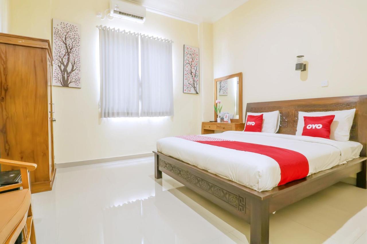 Oyo 1684 Marina Suite Apartment Bali Санур Екстер'єр фото